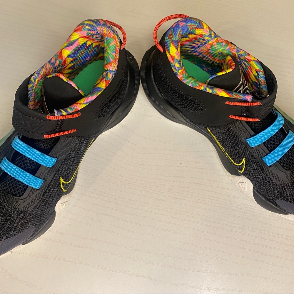Nike Giannis Immortality 2 Black/Yellow/Green/Blue Sneakers Vibrant Design NWT - Picture 4 of 8